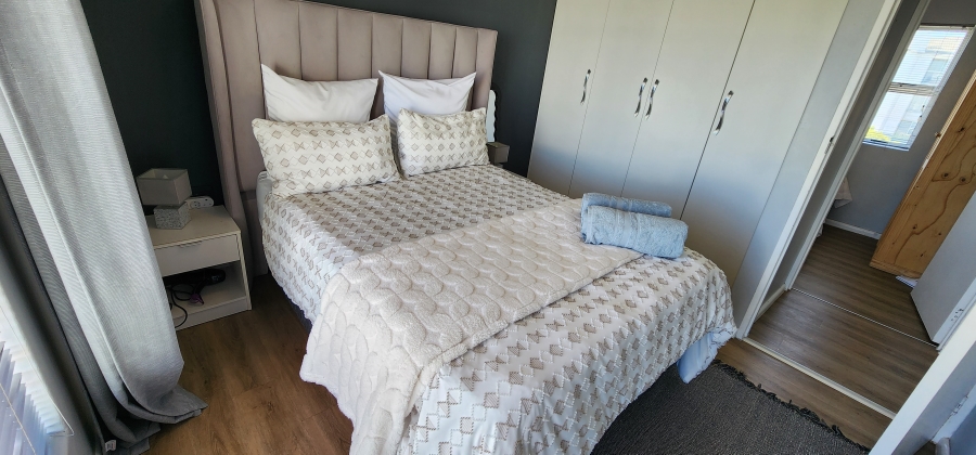 To Let 2 Bedroom Property for Rent in Big Bay Western Cape